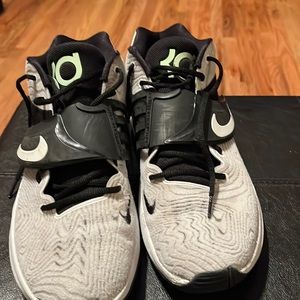 Kevin Durant hoop shoes